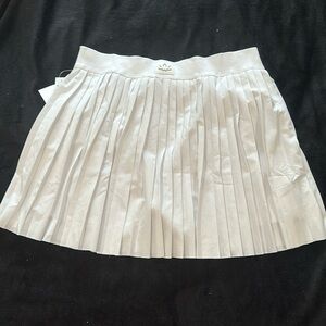 Beyond yoga mini skirt